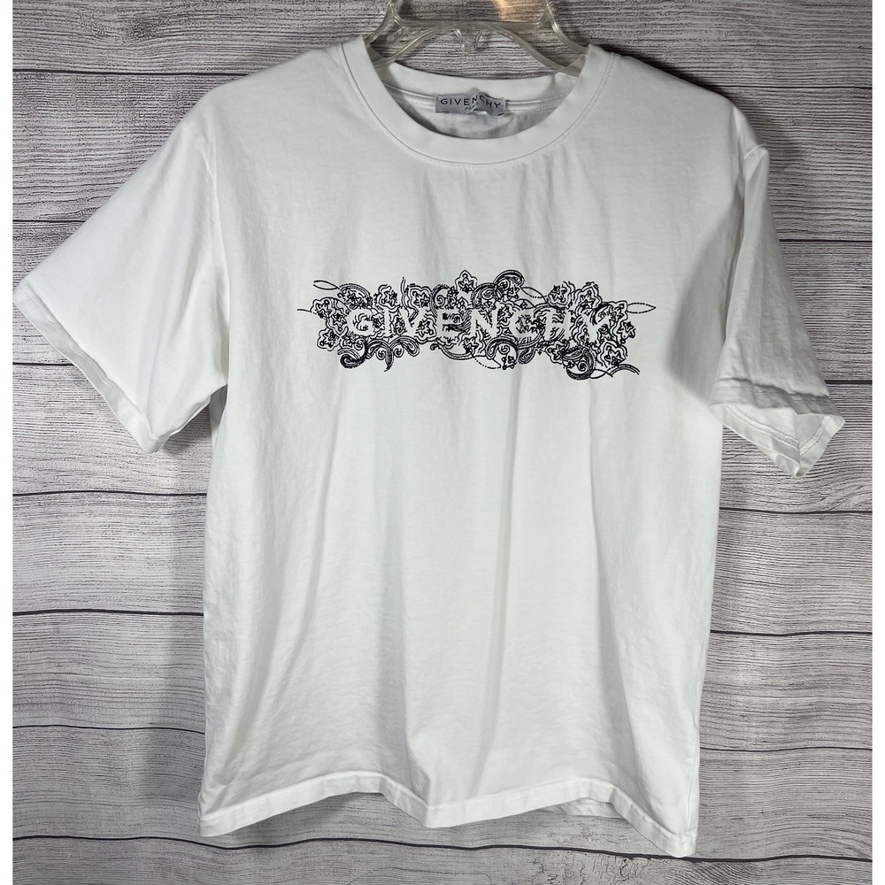 Givenchy Black Floral Outline Logo T-Shirt Mens Small 4G BM70583Y0E Cuban Fit